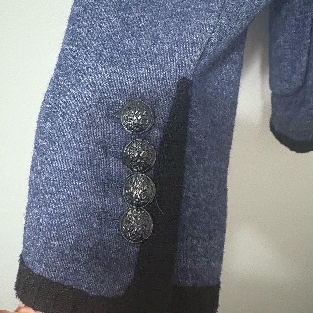 Zara Blue Blazer with Black Accents - Picture 6 of 6